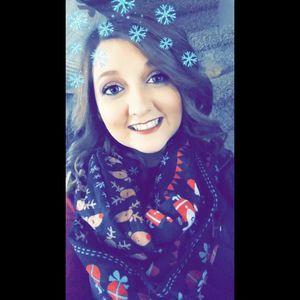 Meet your Posher, Alyssa